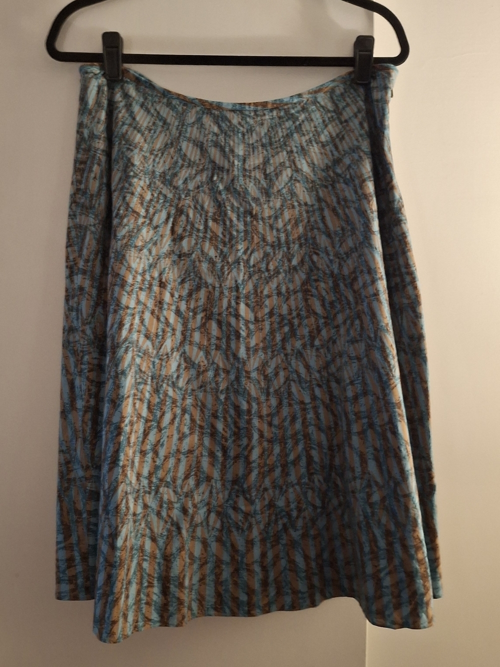 Liz & co. Women's Blue and Brown A-Line Patterned Skirt